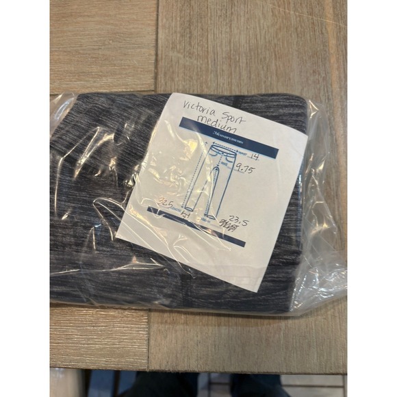 Victoria Sport Knockout Leggings Black Grey Heathered Activewear Size M - Picture 6 of 6